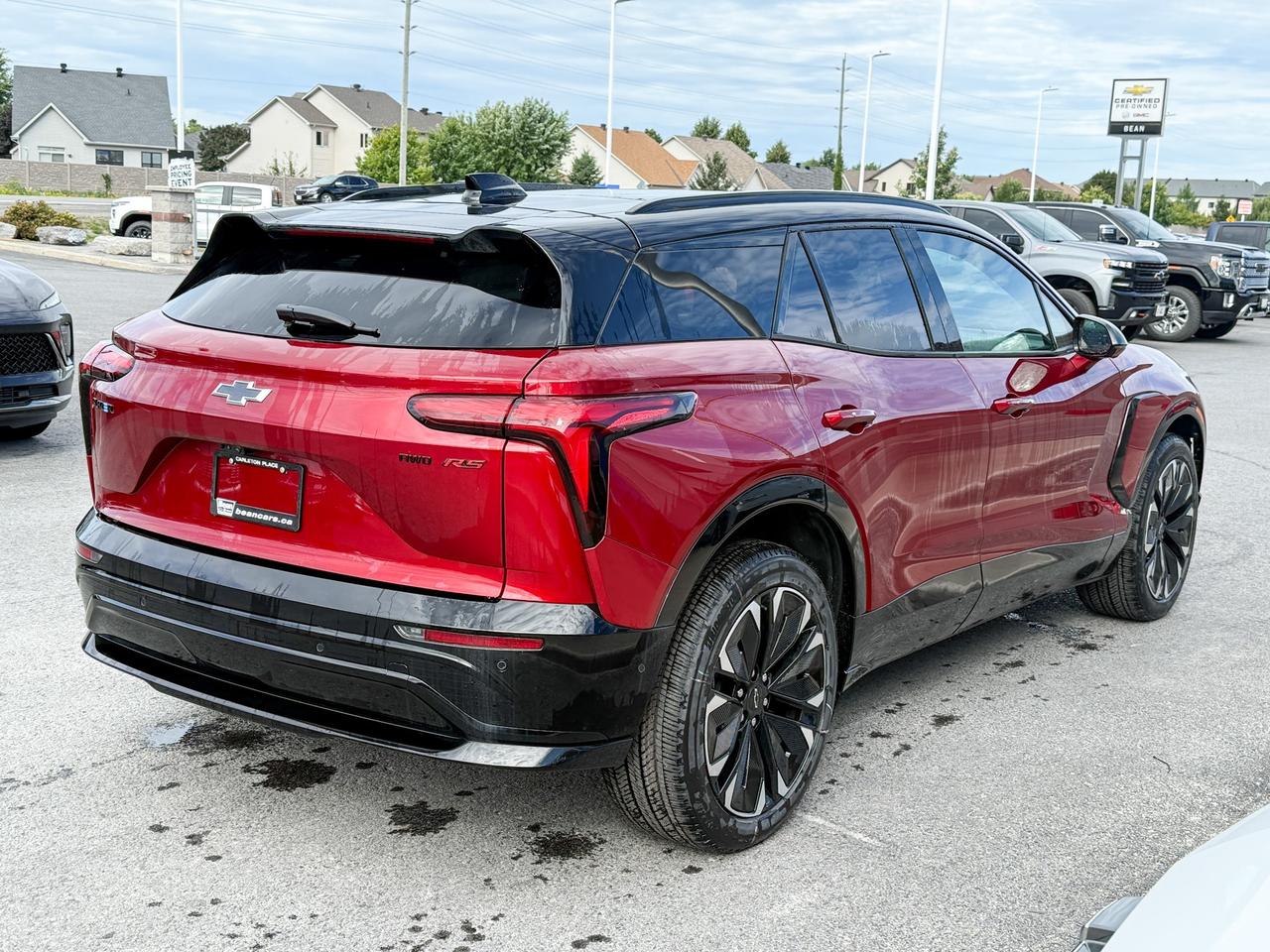 2025 Chevrolet Blazer EV RS FULLY ELECTRIC WITH REMOTE START/ENTRY, SUNROOF, HEATED SEATS, VENTILATED SEATS, HEATED STEERING WHEEL, POWER LIFTGATE, HD SURROUND VISION Photo