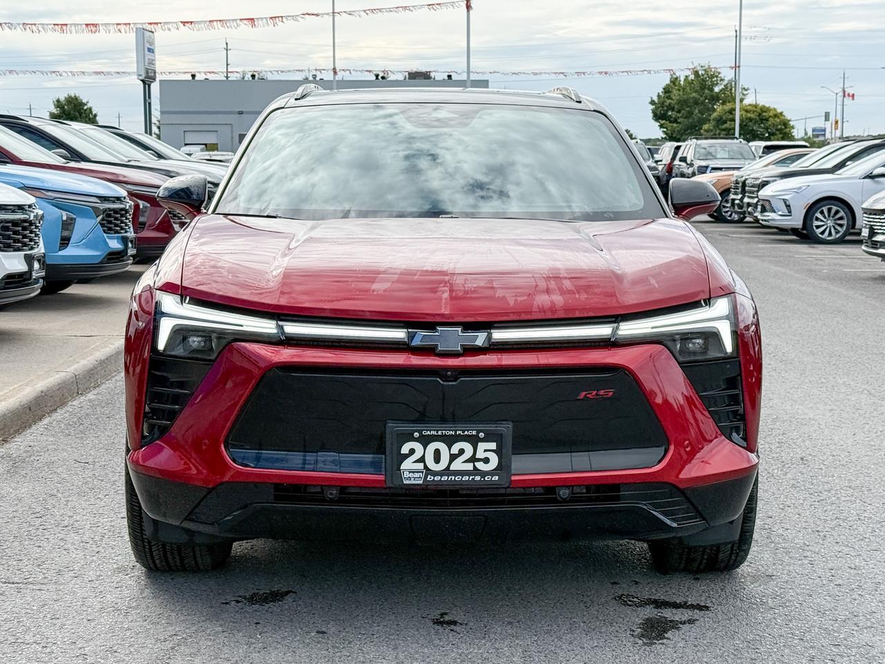 2025 Chevrolet Blazer EV RS FULLY ELECTRIC WITH REMOTE START/ENTRY, SUNROOF, HEATED SEATS, VENTILATED SEATS, HEATED STEERING WHEEL, POWER LIFTGATE, HD SURROUND VISION Photo