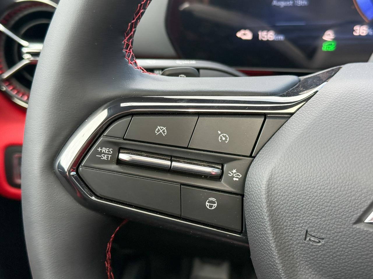 2025 Chevrolet Blazer EV RS FULLY ELECTRIC WITH REMOTE START/ENTRY, SUNROOF, HEATED SEATS, VENTILATED SEATS, HEATED STEERING WHEEL, POWER LIFTGATE, HD SURROUND VISION Photo