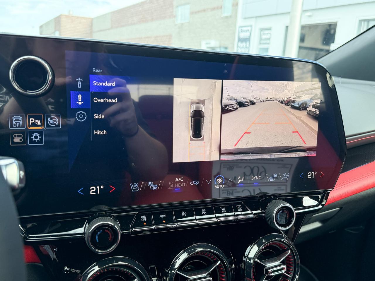 2025 Chevrolet Blazer EV RS FULLY ELECTRIC WITH REMOTE START/ENTRY, SUNROOF, HEATED SEATS, VENTILATED SEATS, HEATED STEERING WHEEL, POWER LIFTGATE, HD SURROUND VISION Photo