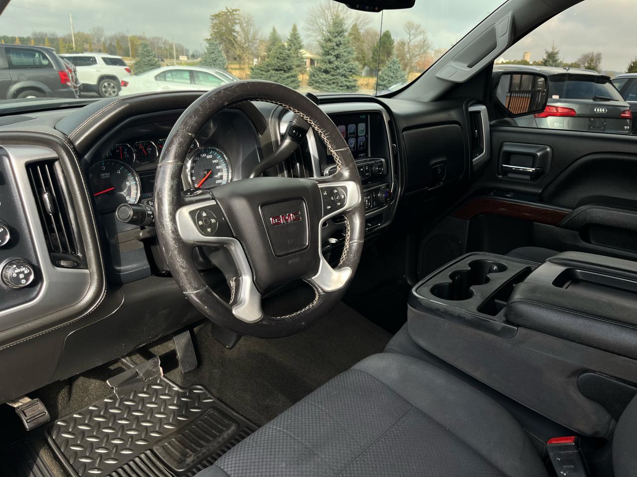 2018 GMC Sierra 1500 SLE | Crew Cab | Backup Camera | Bluetooth - Photo #9