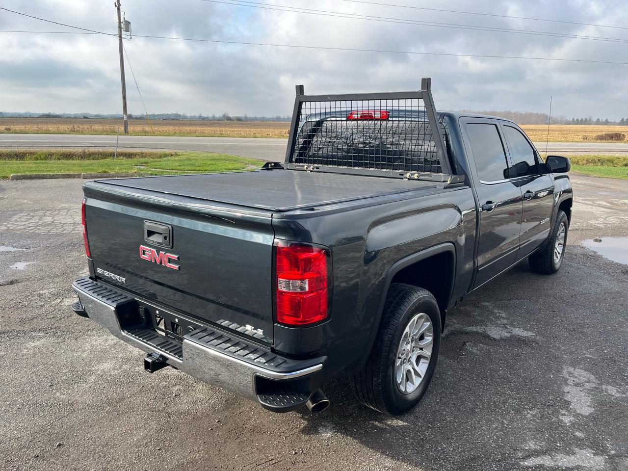 2018 GMC Sierra 1500 SLE | Crew Cab | Backup Camera | Bluetooth - Photo #5