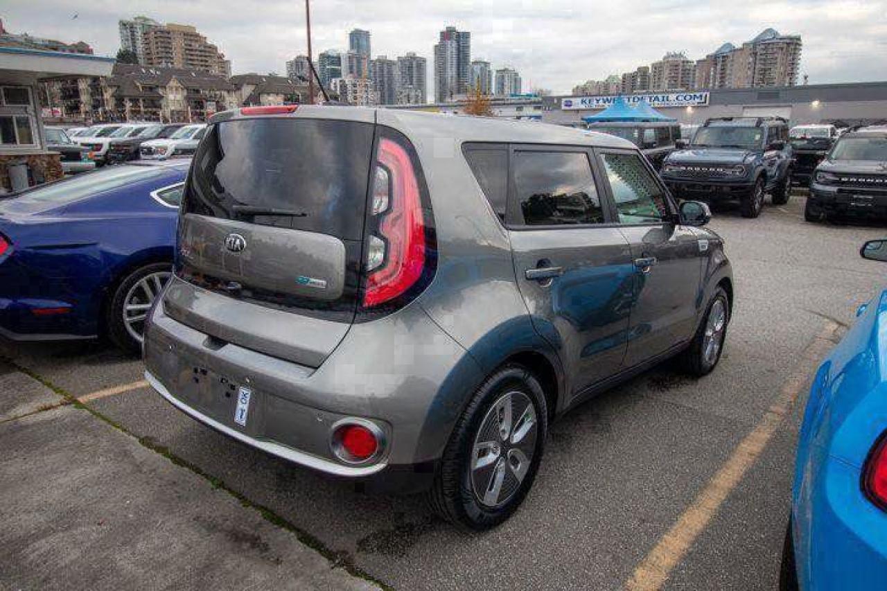 2019 Kia Soul EV Luxury Photo5