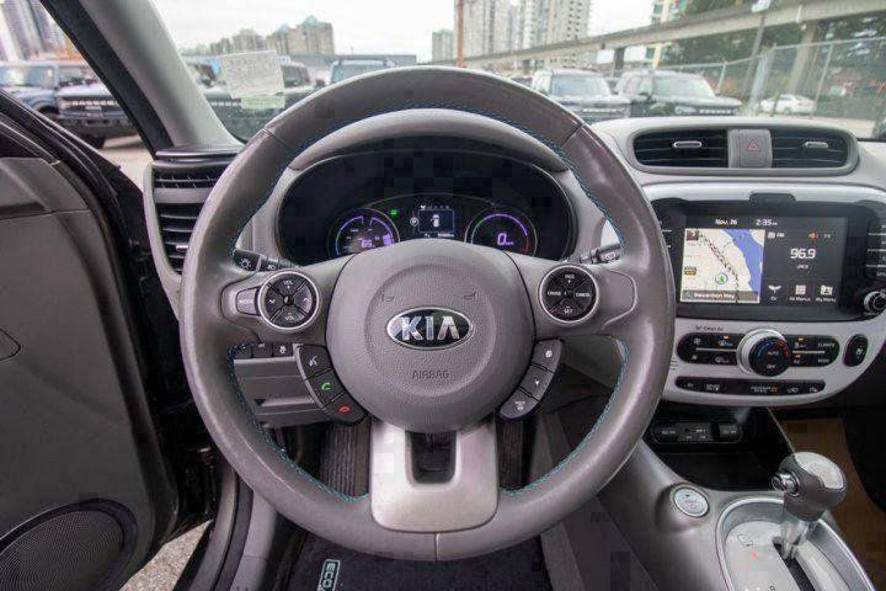 2019 Kia Soul EV Luxury Photo5