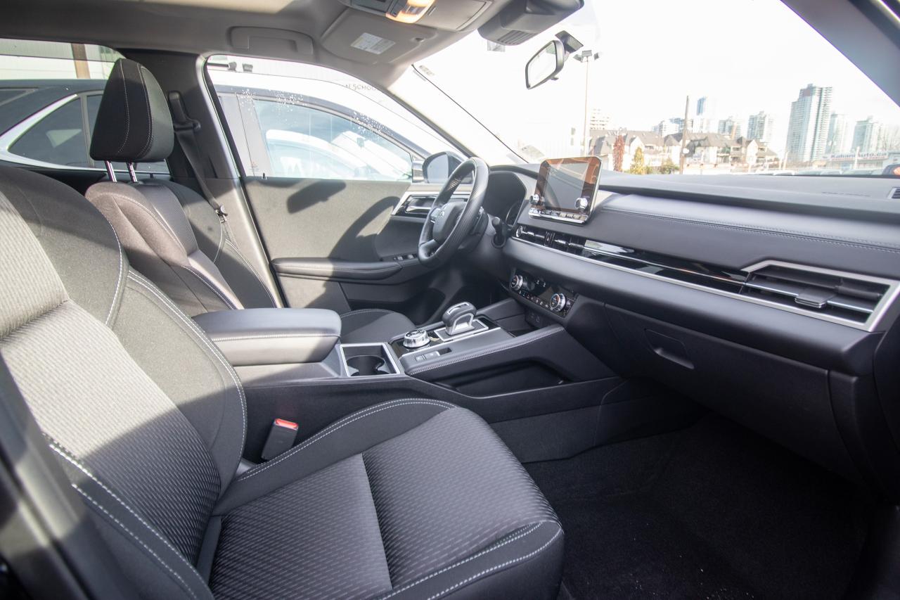 2022 Mitsubishi Outlander SE/BLACK EDITION Photo5