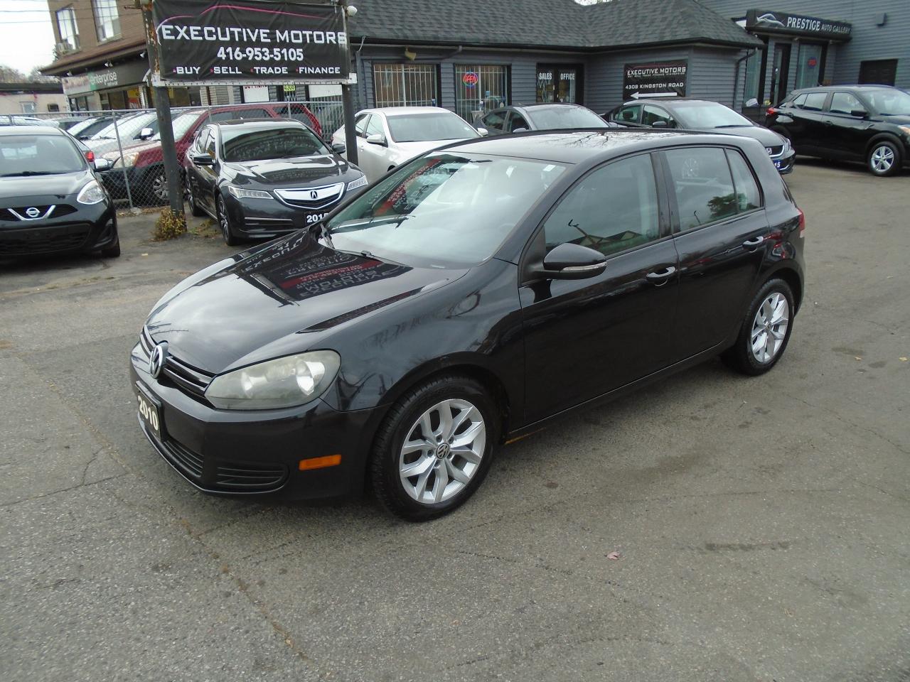 Used 2010 Volkswagen Golf Comfortline/ BLUETOOTH / NAVI /REAR CAM / 5SPD /AC for sale in Scarborough, ON