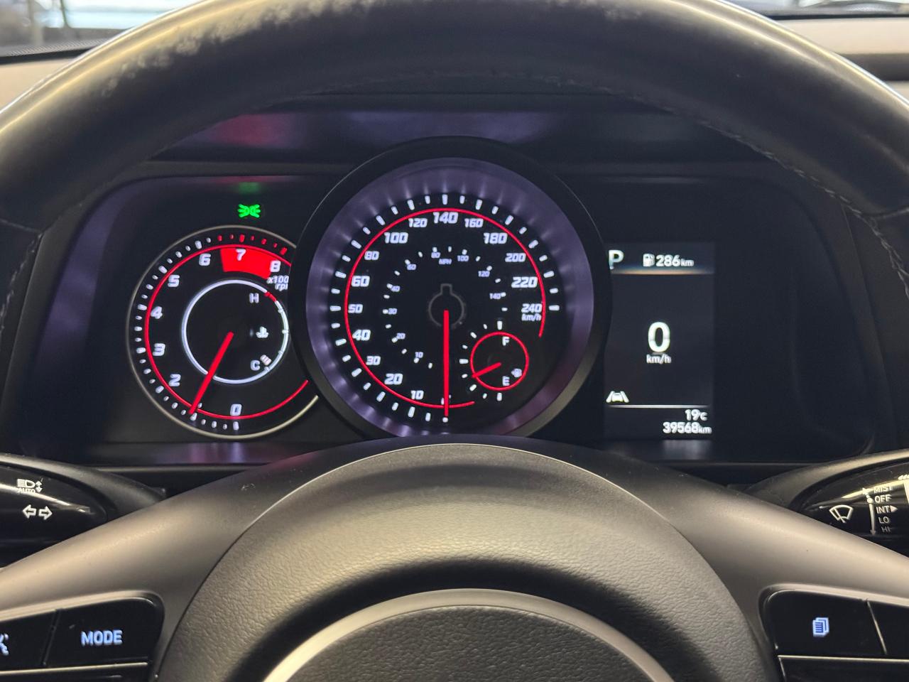 2022 Hyundai Elantra Preferred+LaneKeep+One Owner+CLEAN CARFAX - Photo #18