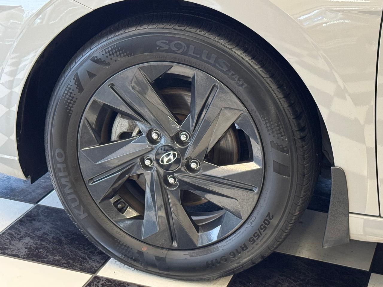 2022 Hyundai Elantra Preferred+LaneKeep+One Owner+CLEAN CARFAX - Photo #50
