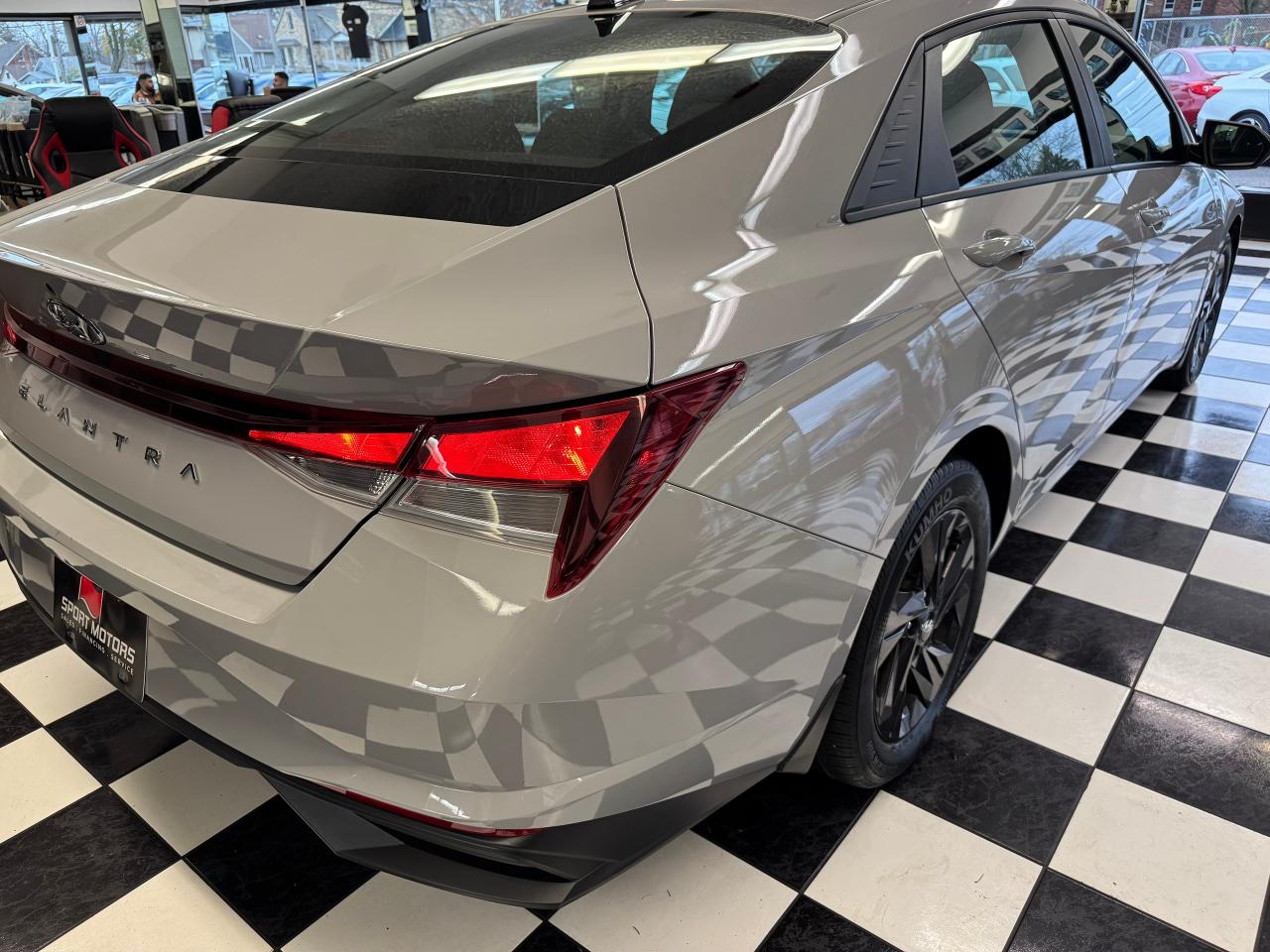 2022 Hyundai Elantra Preferred+LaneKeep+One Owner+CLEAN CARFAX - Photo #38