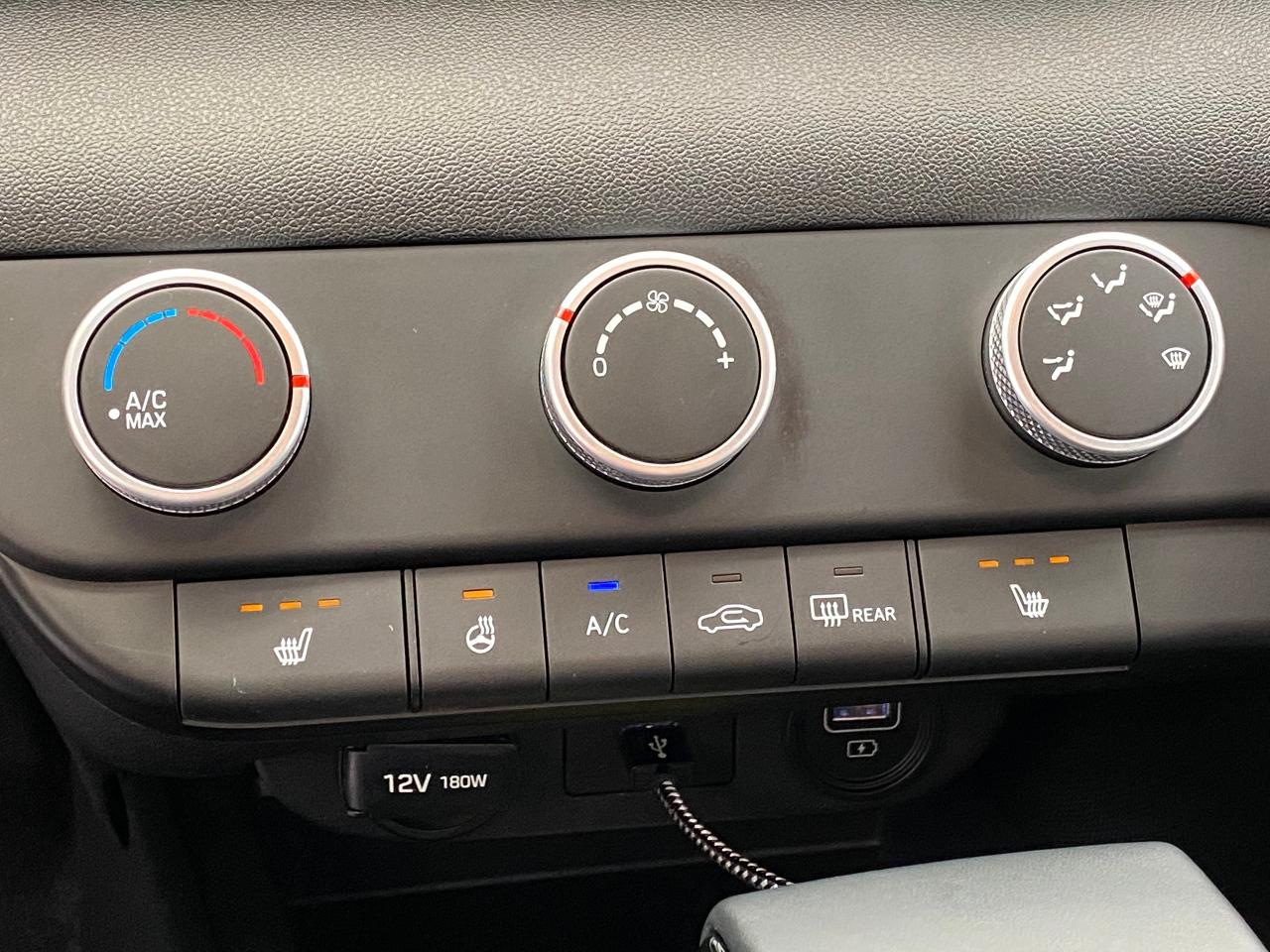 2022 Hyundai Elantra Preferred+LaneKeep+One Owner+CLEAN CARFAX - Photo #33