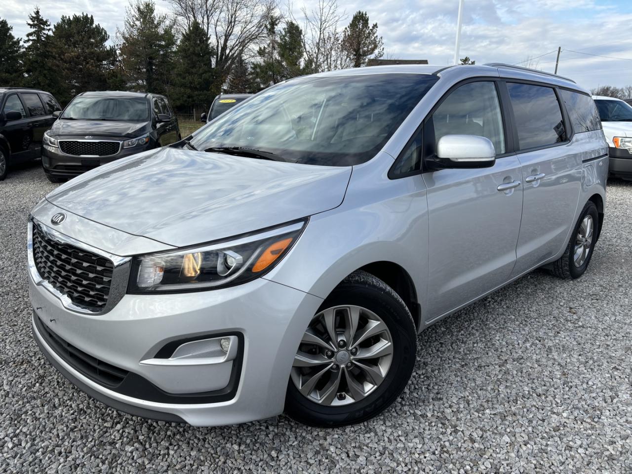 Used 2020 Kia Sedona LX *CLEAN CARFAX* for sale in Dunnville, ON