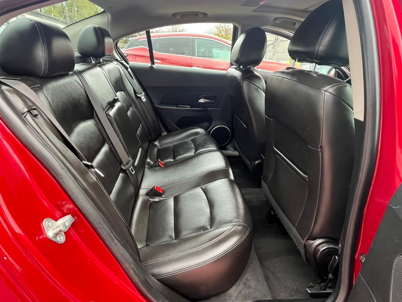 2014 Chevrolet Cruze 2LT-Leather-Backup Cam-Sunroof-Bluetooth-Alooys - Photo #13