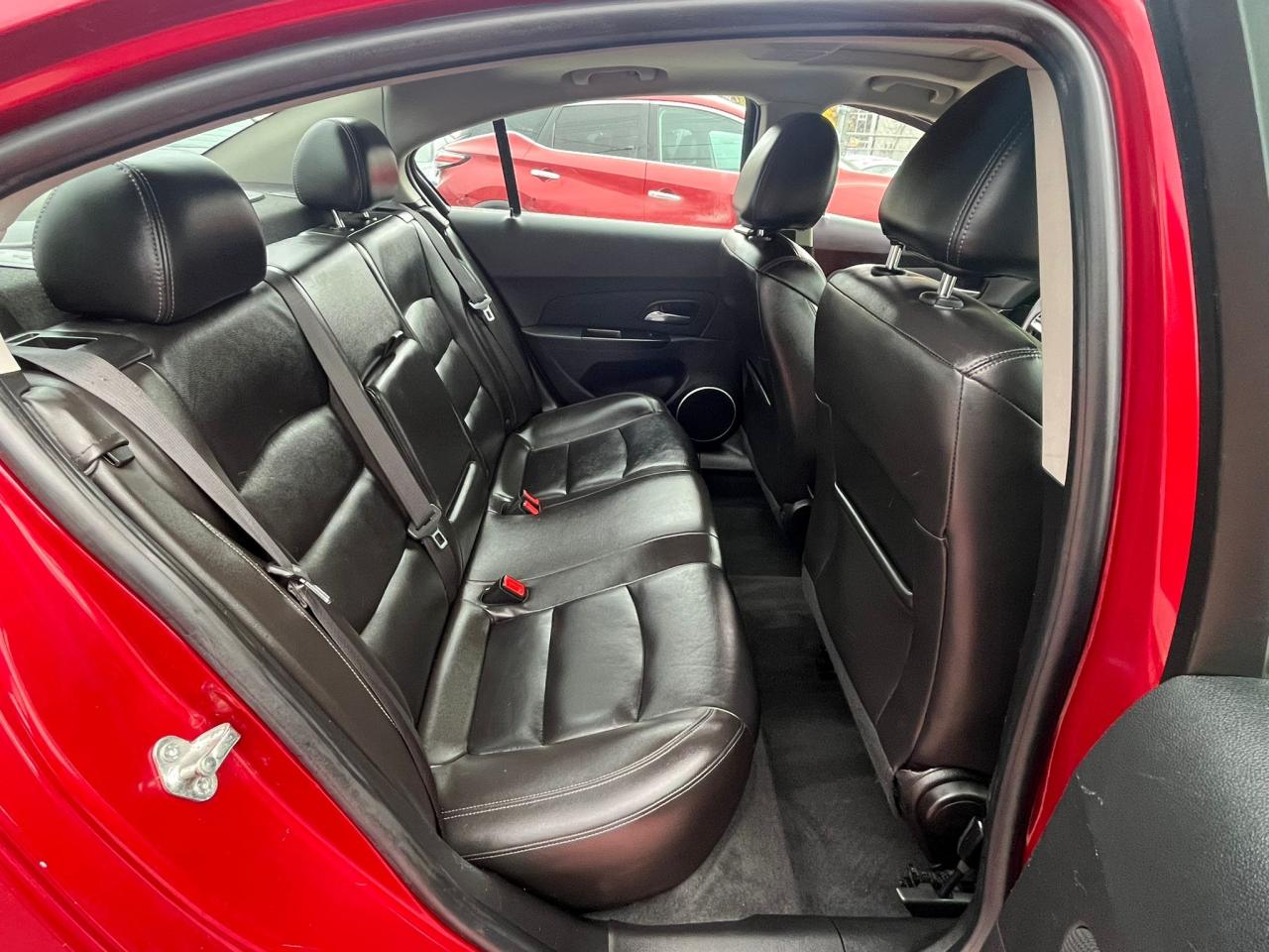 2014 Chevrolet Cruze 2LT-Leather-Backup Cam-Sunroof-Bluetooth-Alooys - Photo #12