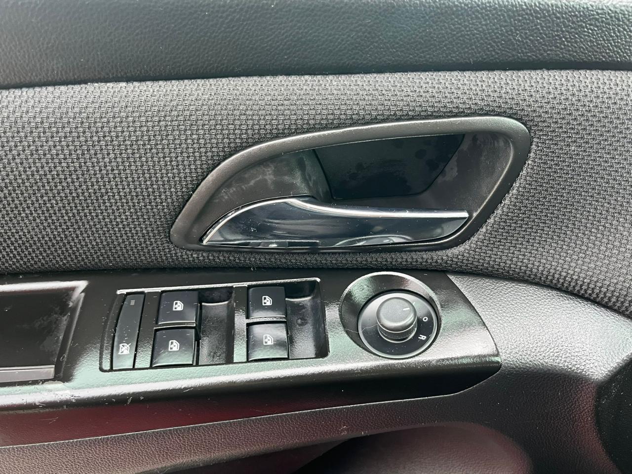 2014 Chevrolet Cruze 2LT-Leather-Backup Cam-Sunroof-Bluetooth-Alooys - Photo #17