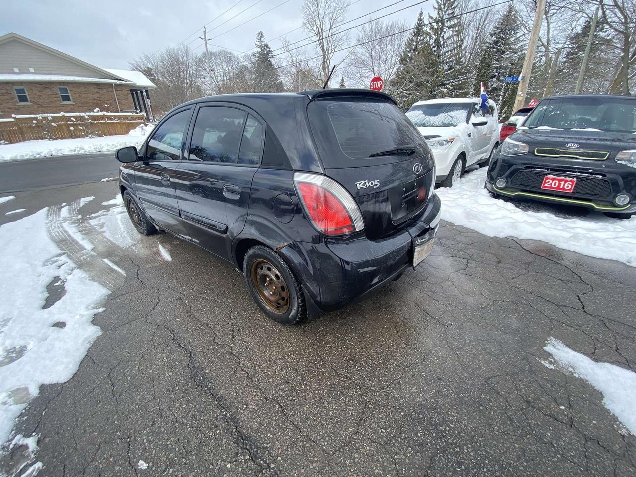 2010 Kia Rio Rio5 EX Photo