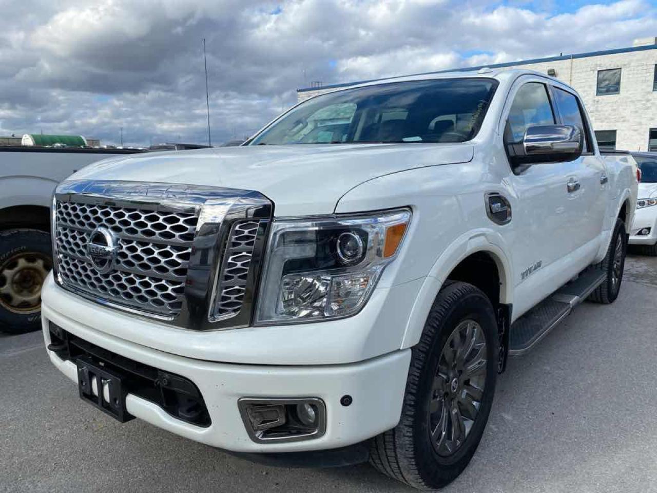 Used 2017 Nissan Titan PLATINUM RES for sale in Innisfil, ON