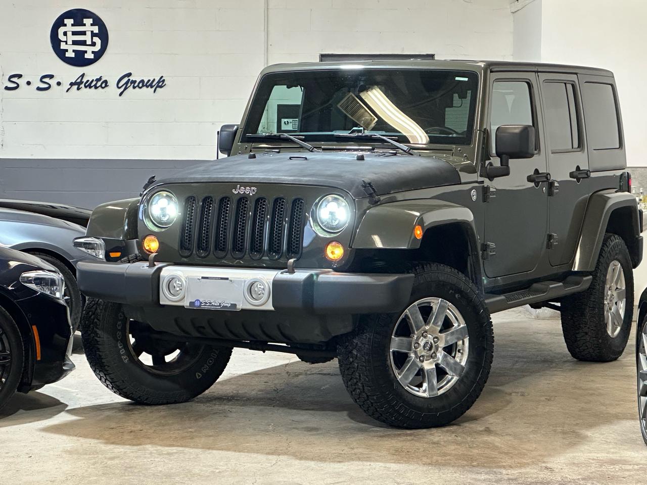 Used 2015 Jeep Wrangler UNLIMITED SAHARA |4DOOR|NAVI|ONE OWNER|HARDTOP| for sale in Oakville, ON