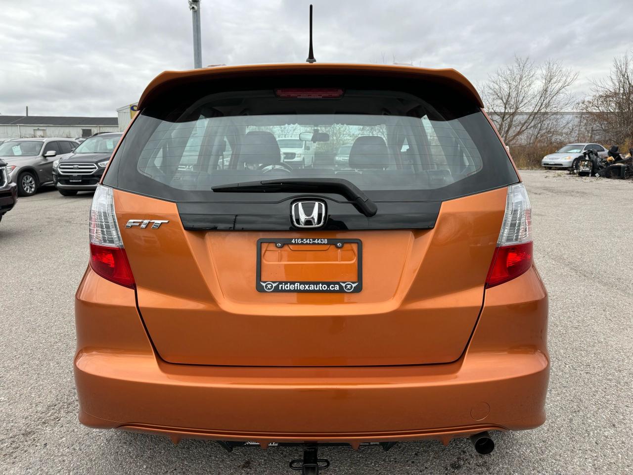 2011 Honda Fit LX - Photo #6