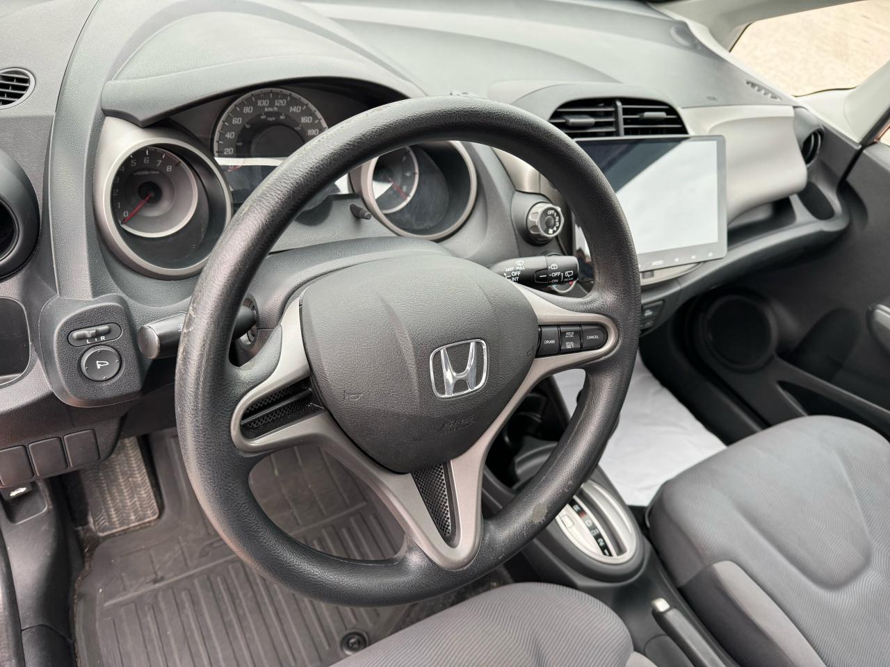 2011 Honda Fit LX - Photo #9