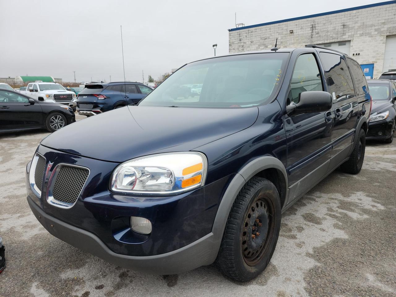 Used 2005 Pontiac Montana SV6 for sale in Innisfil, ON