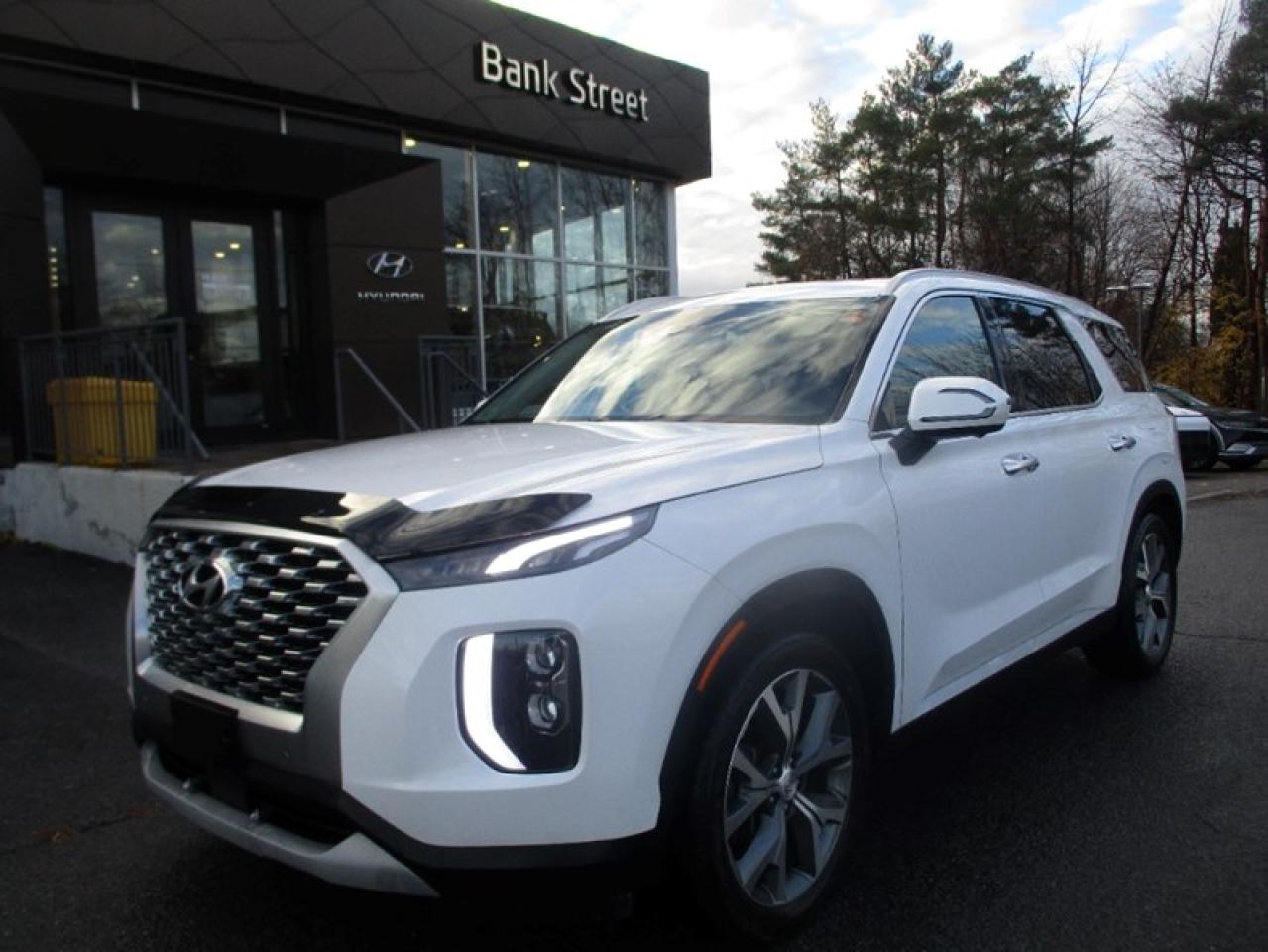 Used 2020 Hyundai PALISADE Luxury 7-Passenger AWD for sale in Ottawa, ON