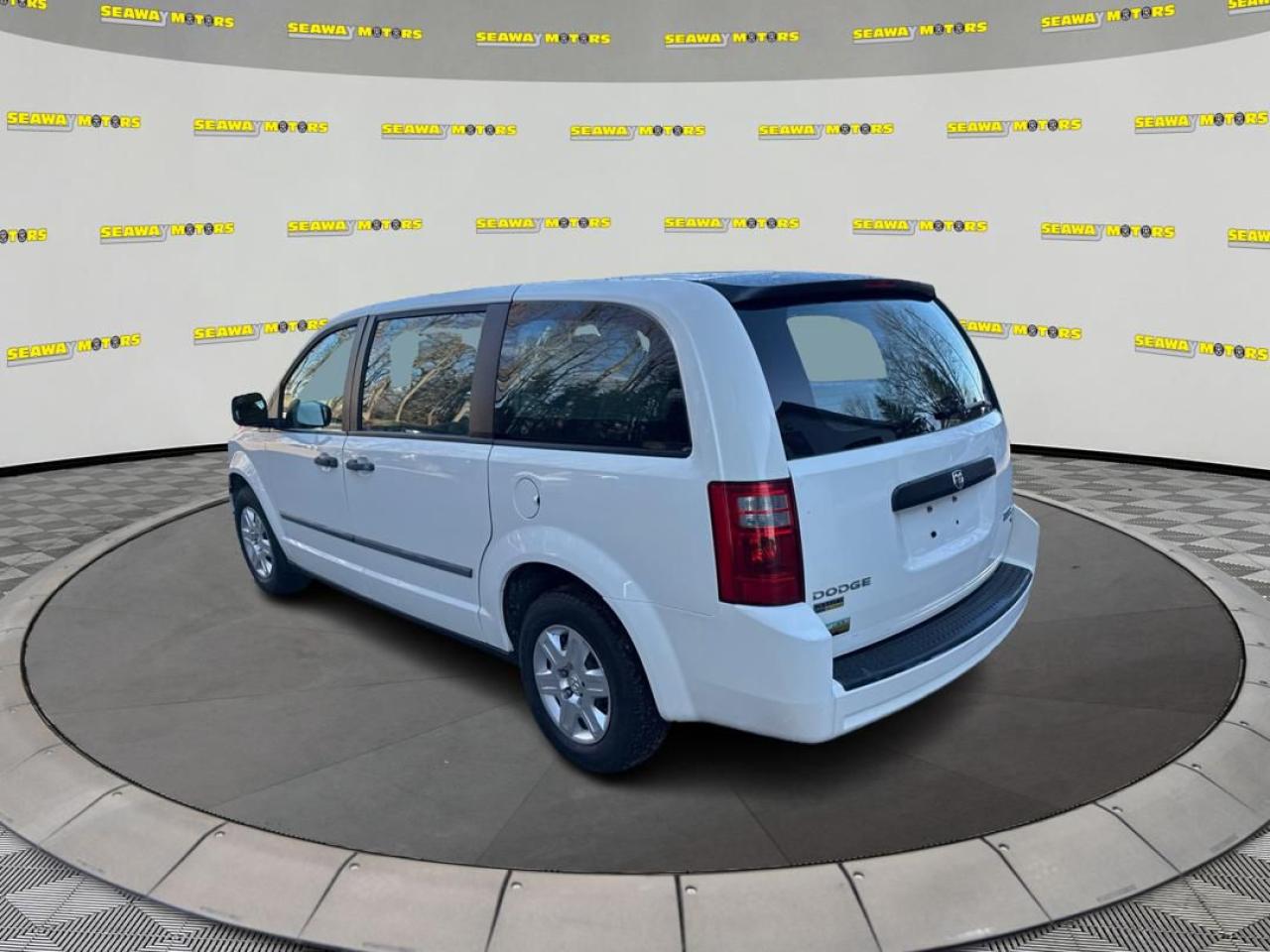 2010 Dodge Grand Caravan C/V - Photo #5