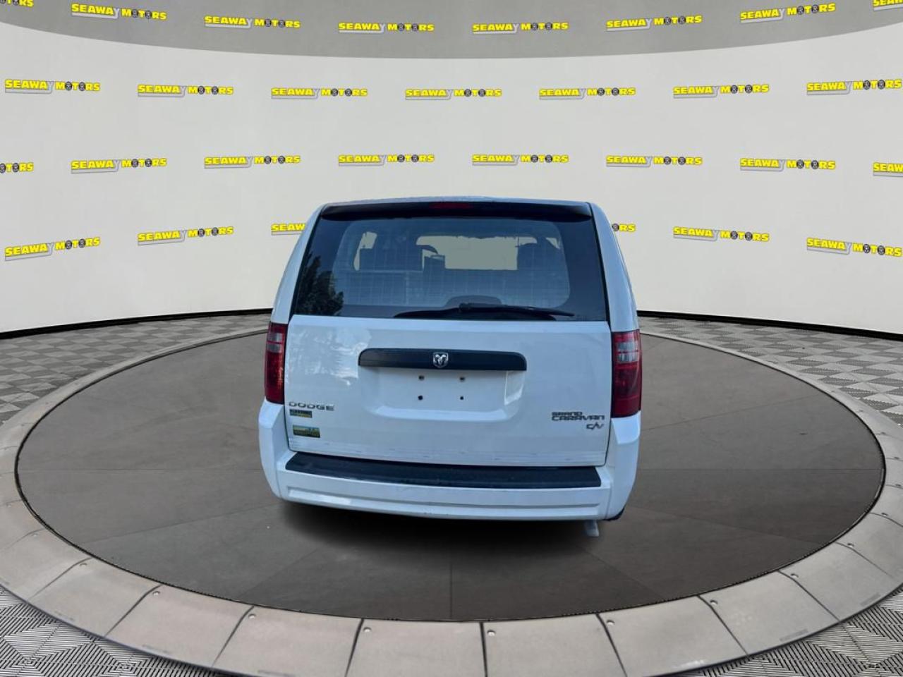 2010 Dodge Grand Caravan C/V - Photo #4