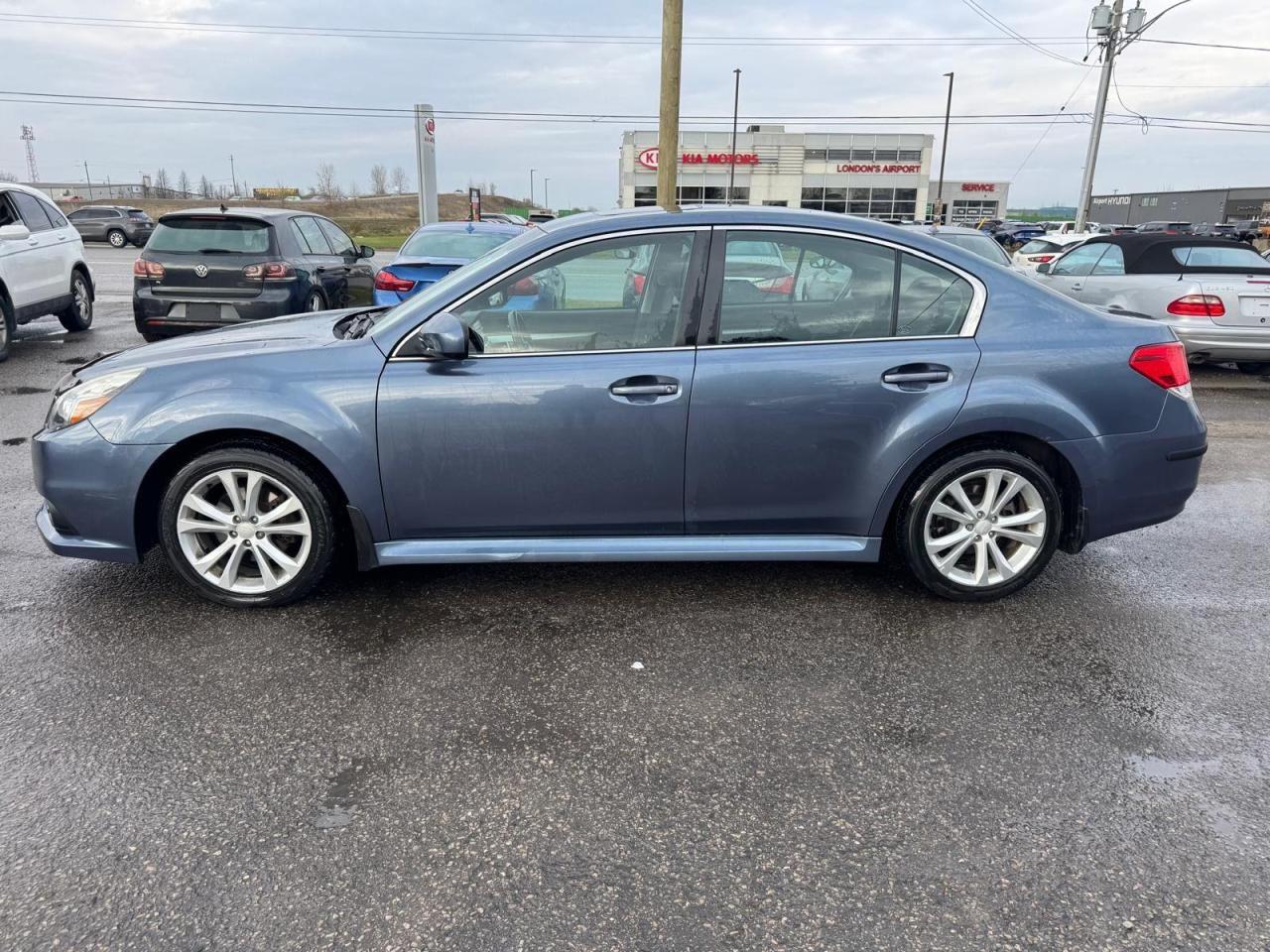 2013 Subaru Legacy 2.5I TOURING PACKAGE, ONLY 62,000KMS, CERTIFIED - Photo #2