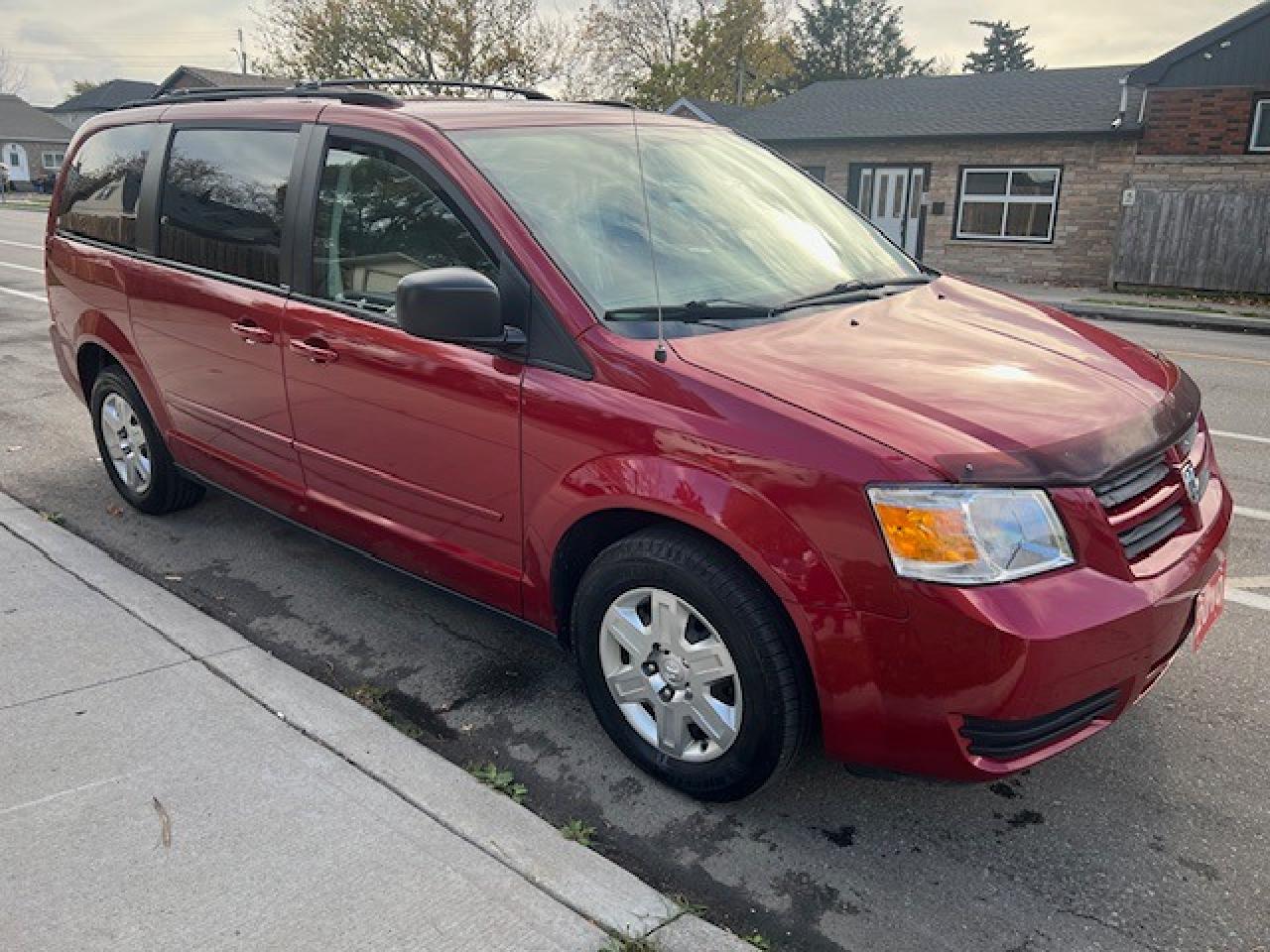 2009 Dodge Grand Caravan SE - Photo #3