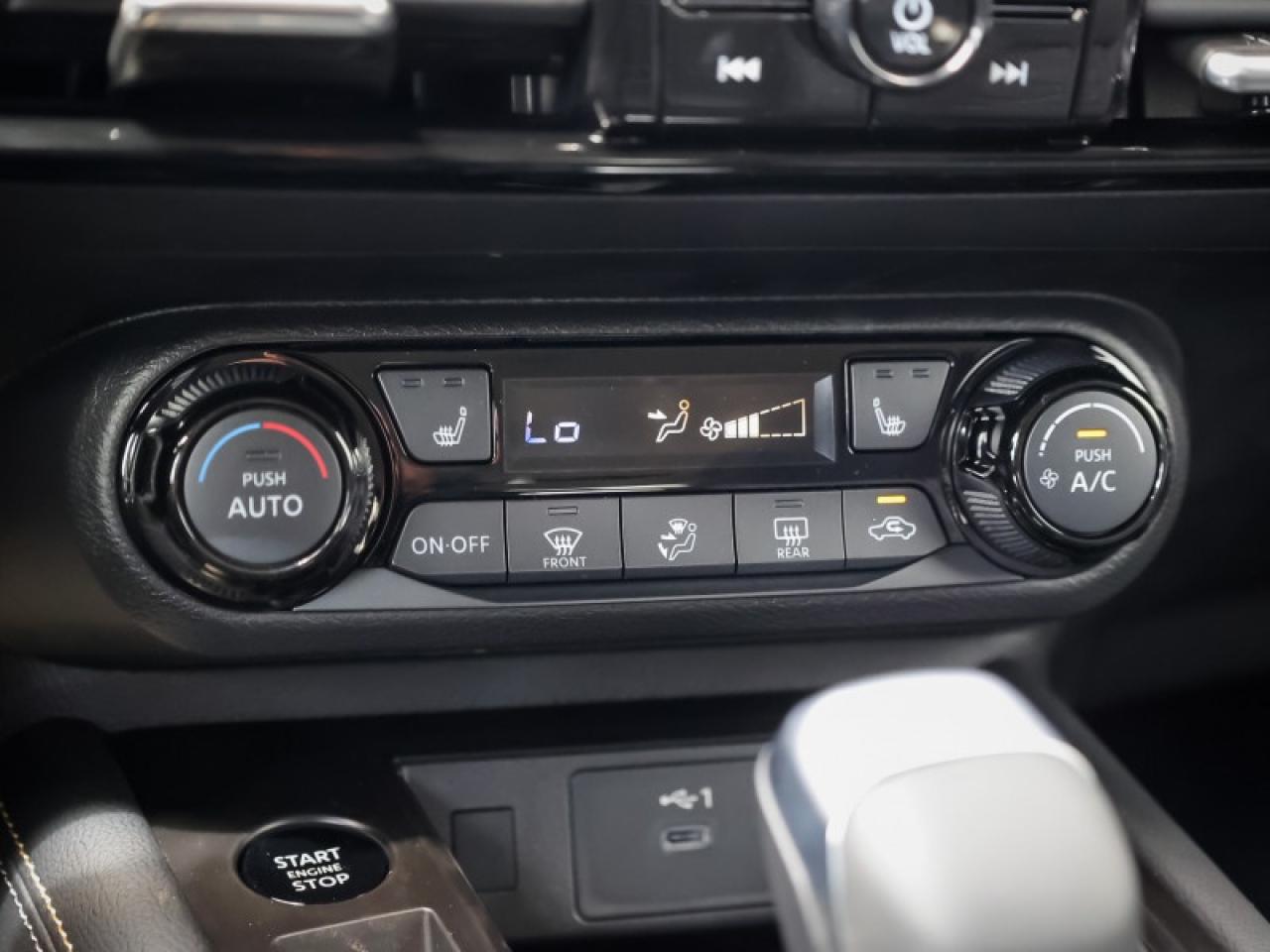 2025 Nissan Kicks SV  - Heated Seats - Low Mileage Photo