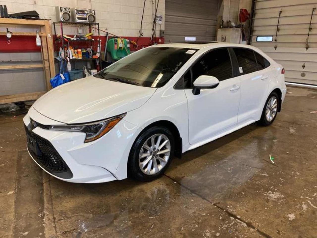 Used 2020 Toyota Corolla LE | Adaptive Cruise | Heated Seats | Bluetooth | Rear Camera & More ! for sale in Guelph, ON