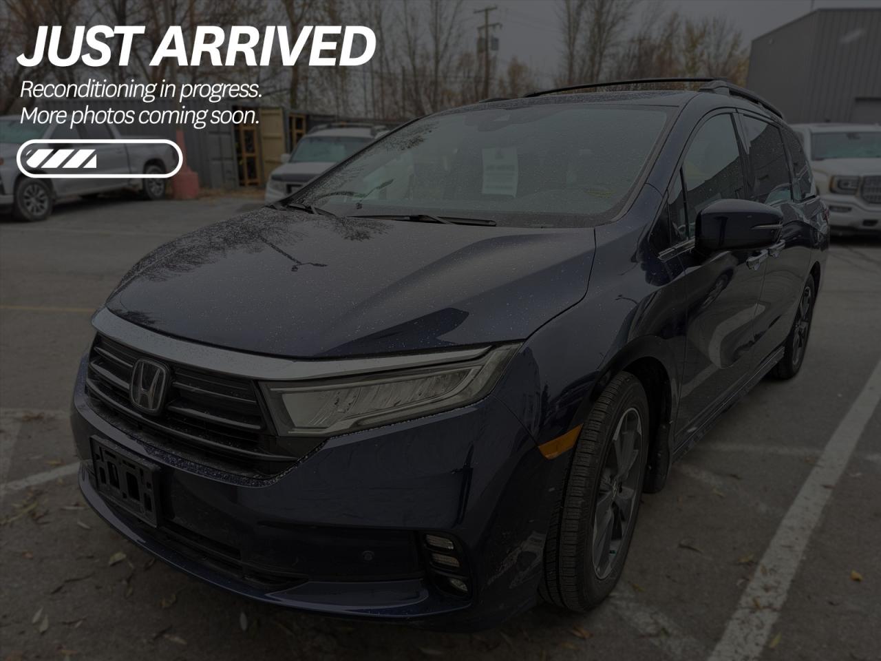 Used 2022 Honda Odyssey Touring $322 BI-WEEKLY for sale in Cranbrook, BC