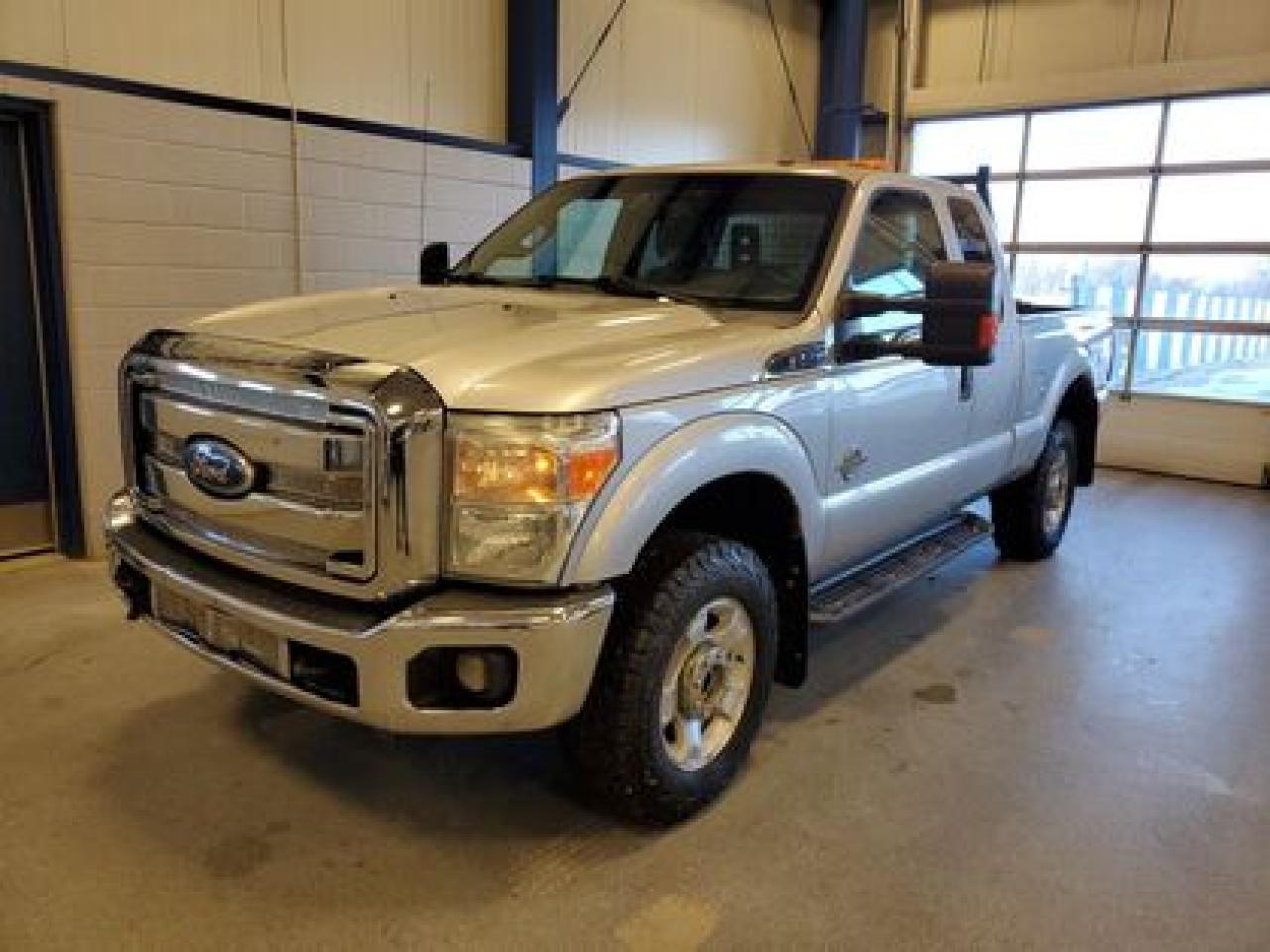 Used 2011 Ford F-250 XLT for sale in Moose Jaw, SK