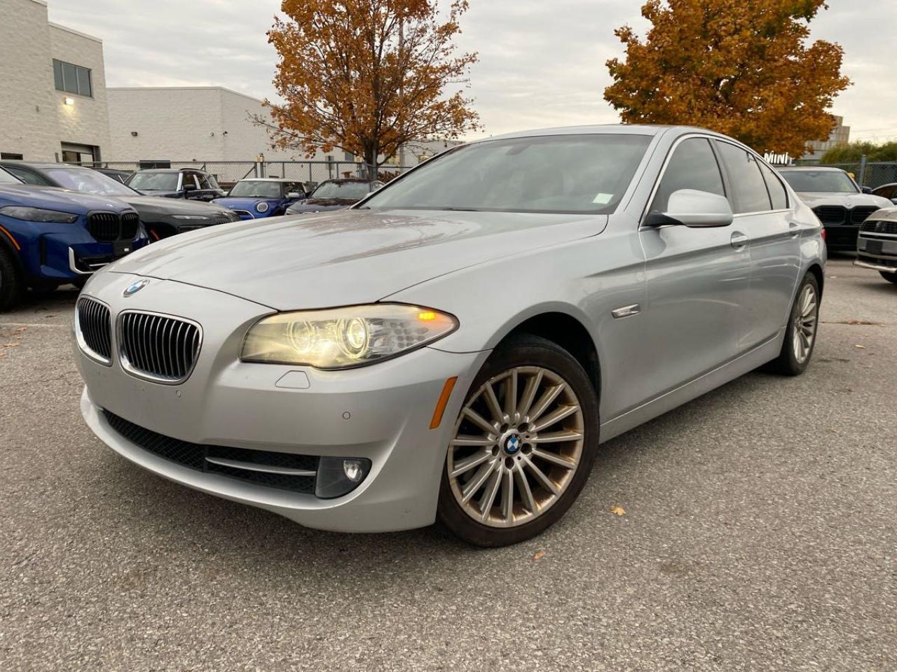 Used 2013 BMW 5 Series 535i xDrive for sale in Mississauga, ON