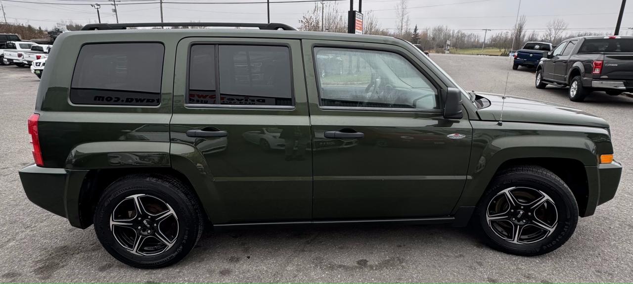 2009 Jeep Patriot FWD 4dr North - Photo #6