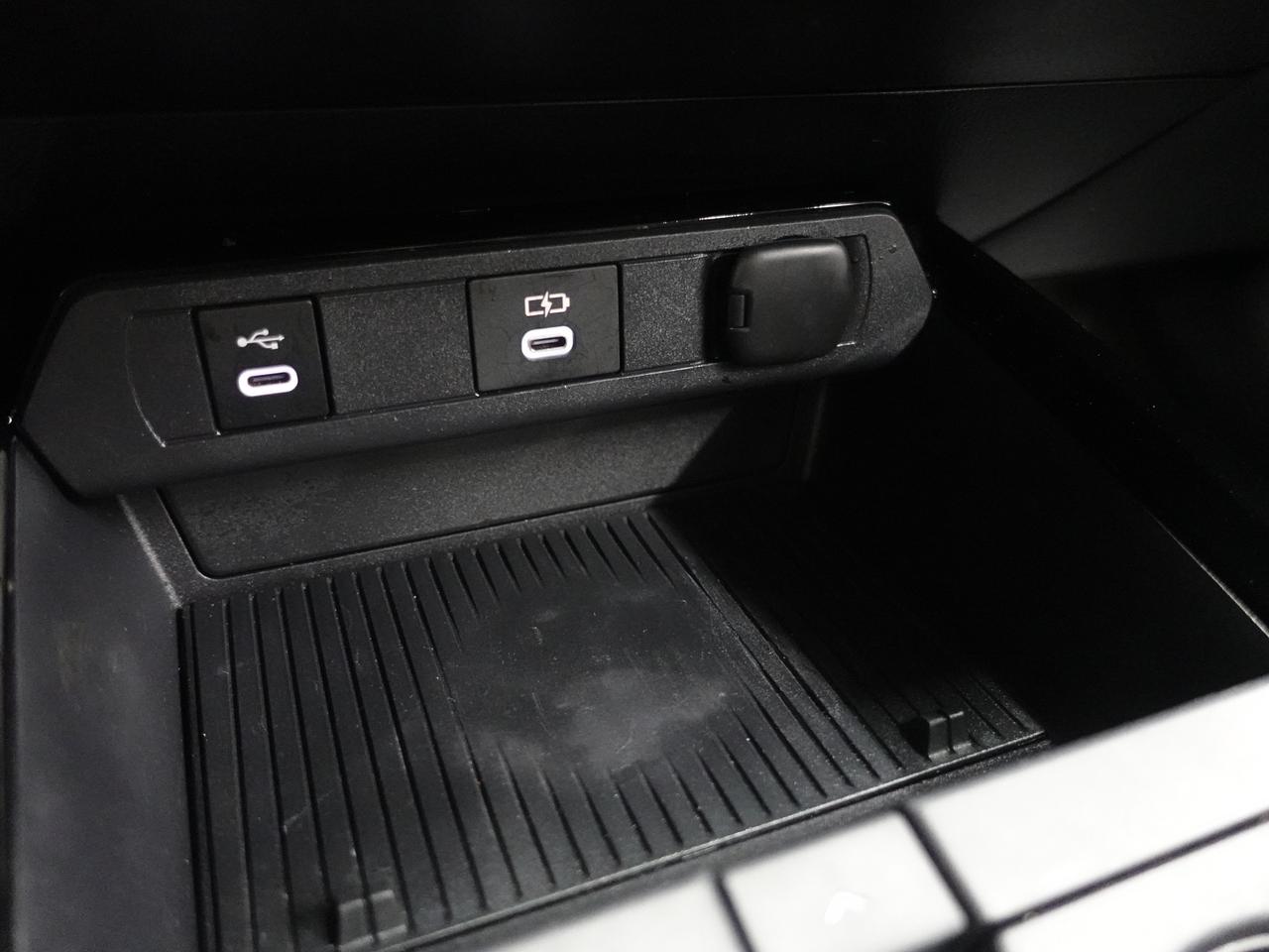 2023 Toyota Prius XLE | AWD-e | Leather | ACC | BSM | CarPlay Photo