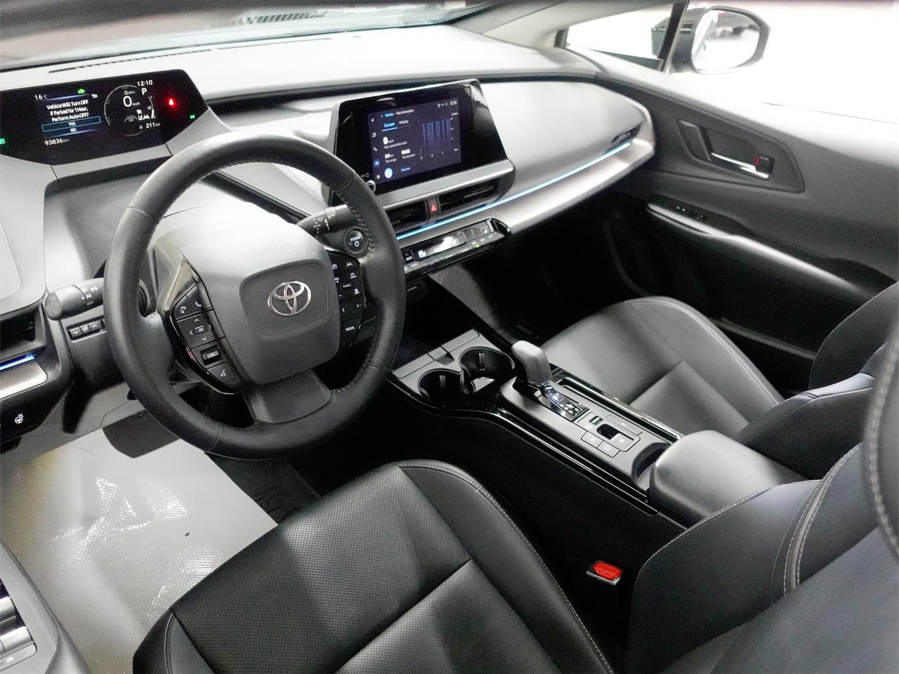 2023 Toyota Prius XLE | AWD-e | Leather | ACC | BSM | CarPlay