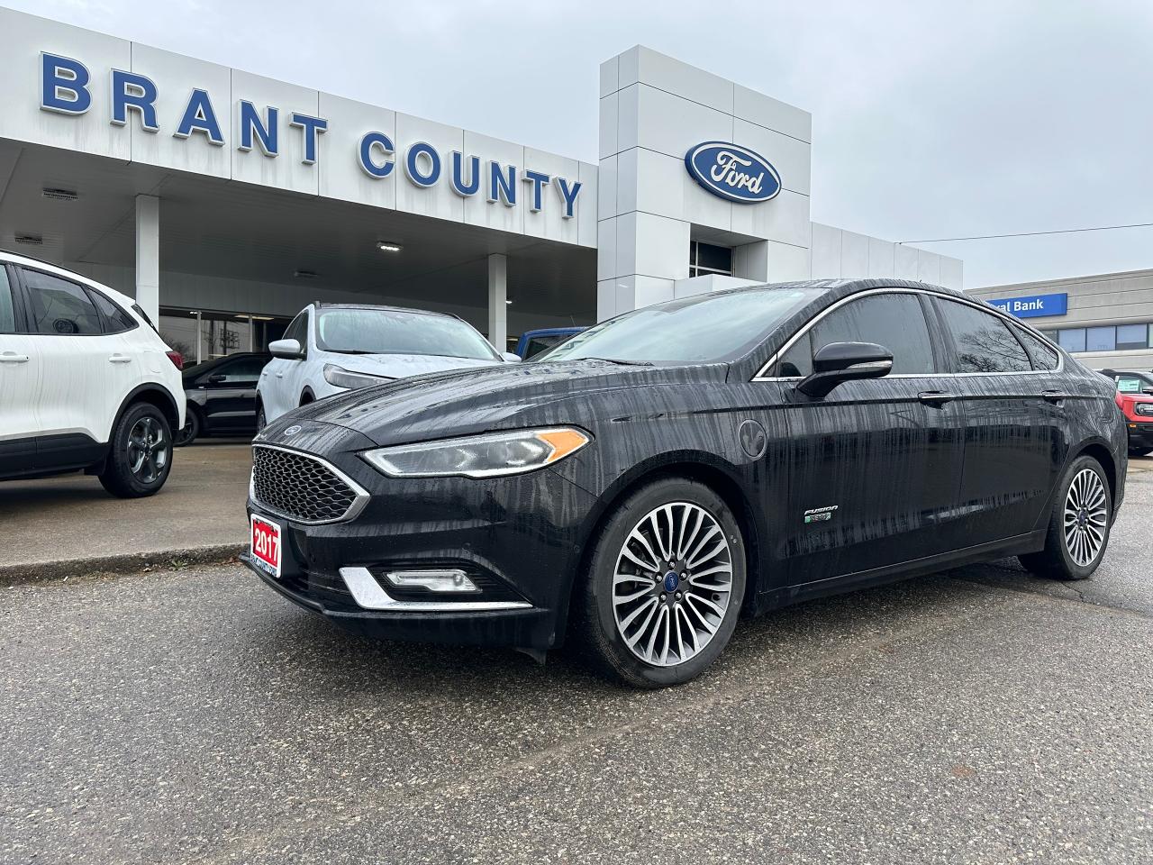 Used 2017 Ford Fusion Energi PLATINUM HYBRID for sale in Brantford, ON