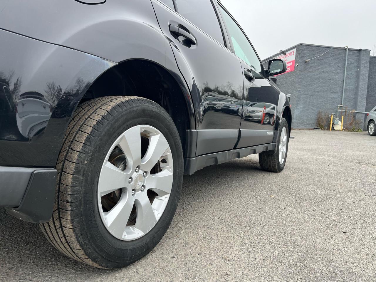 2012 Subaru Outback 2.5i w/Limited & Nav Pkg - Photo #19