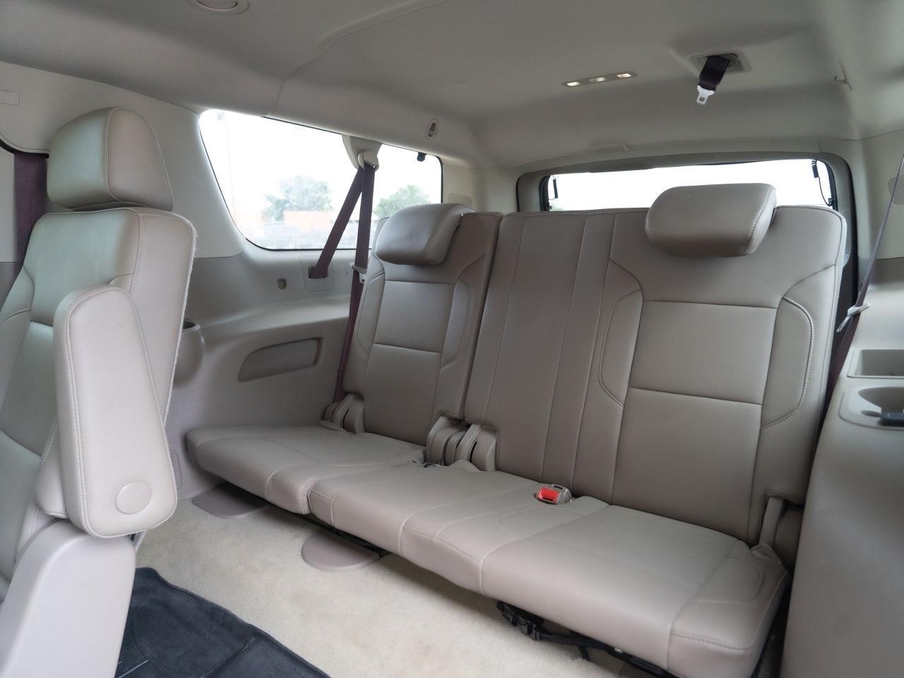 2017 Chevrolet Suburban LT - Photo #15