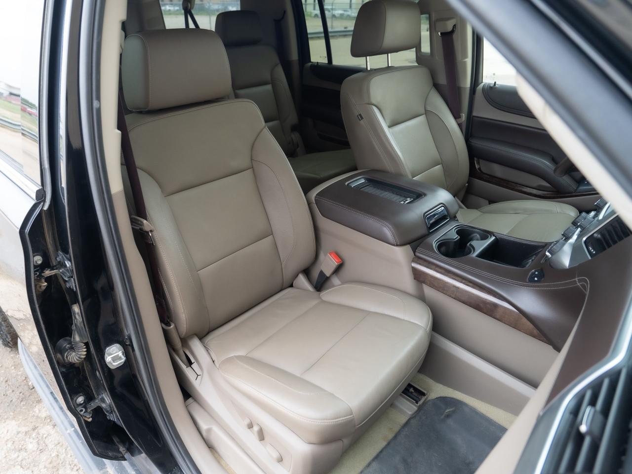 2017 Chevrolet Suburban LT - Photo #13