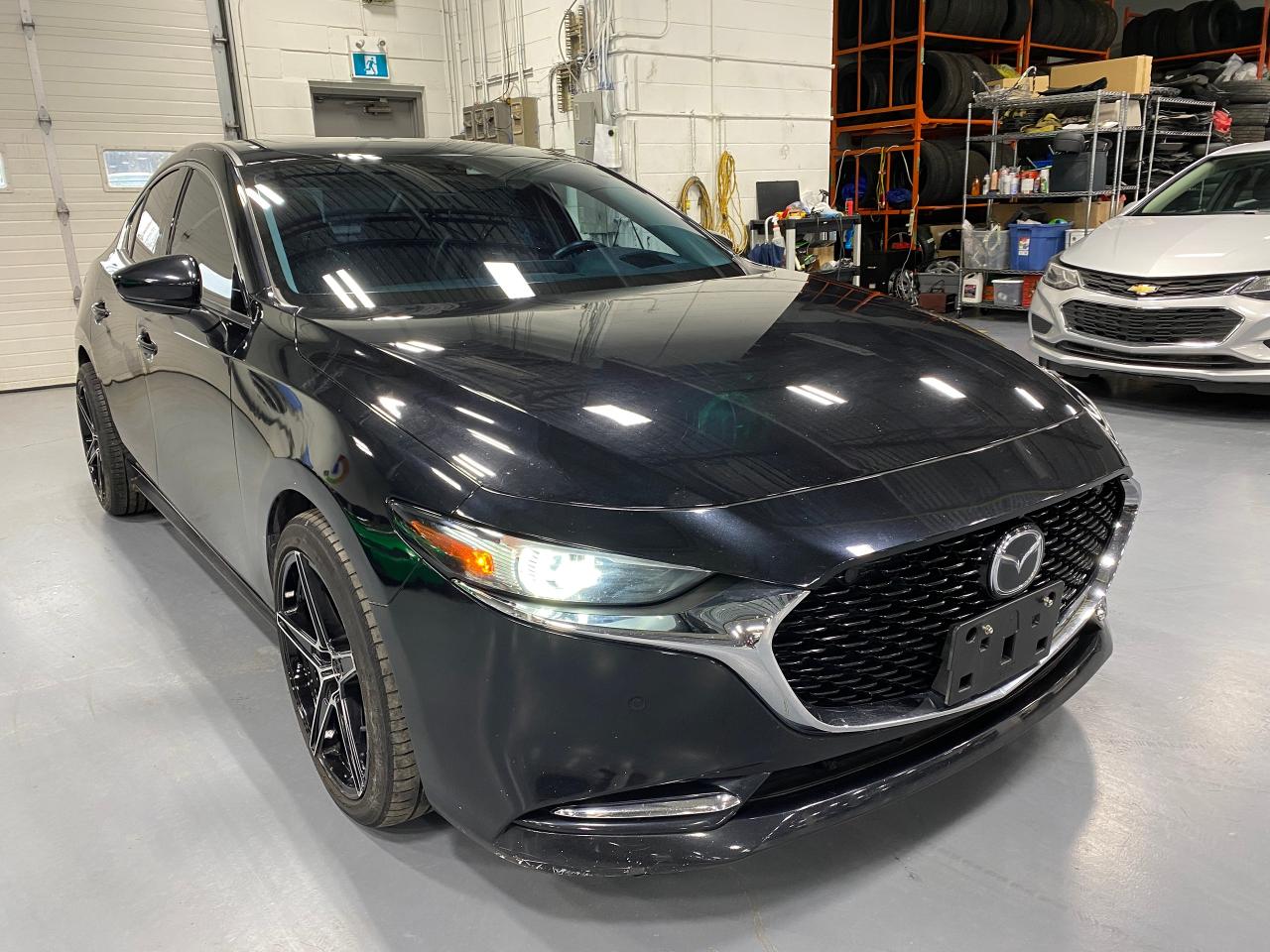 2021 Mazda MAZDA3 GT w/Turbo - Photo #7