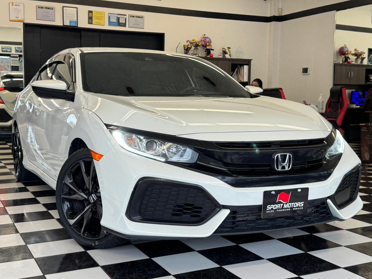 2019 Honda Civic LX Hatchback+New Tires+Brakes+LKA+CLEAN CARFAX - Photo #15