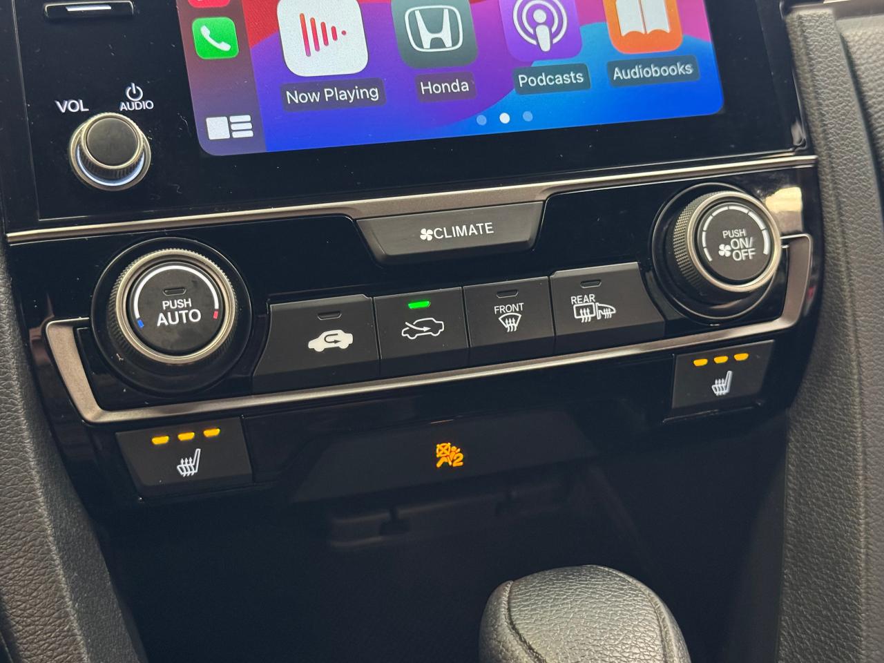 2019 Honda Civic LX Hatchback+New Tires+Brakes+LKA+CLEAN CARFAX - Photo #35