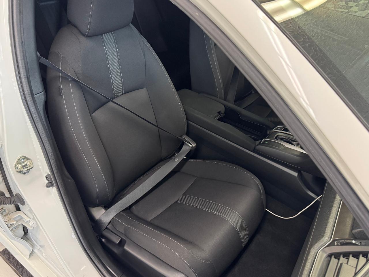 2019 Honda Civic LX Hatchback+New Tires+Brakes+LKA+CLEAN CARFAX - Photo #23