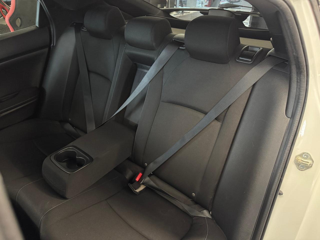 2019 Honda Civic LX Hatchback+New Tires+Brakes+LKA+CLEAN CARFAX - Photo #25