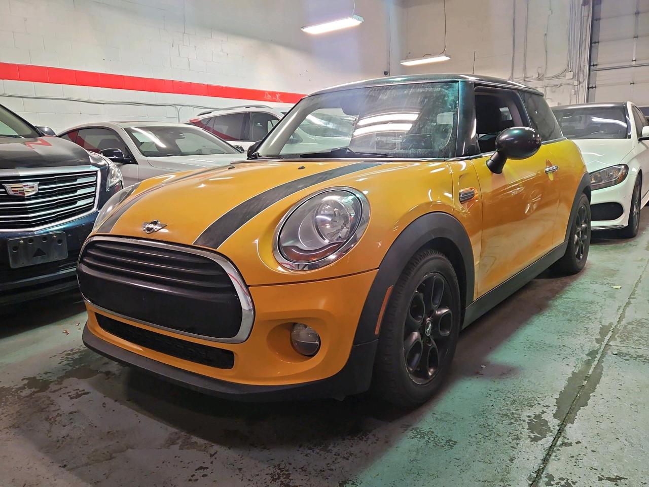 Used 2016 MINI Cooper Hardtop 3dr HB for sale in North York, ON