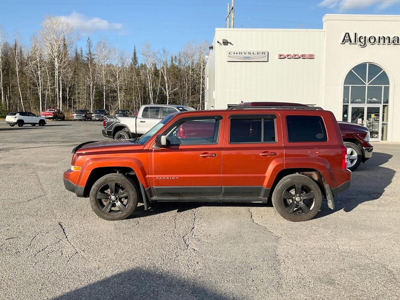 2012 Jeep Patriot  Photo2
