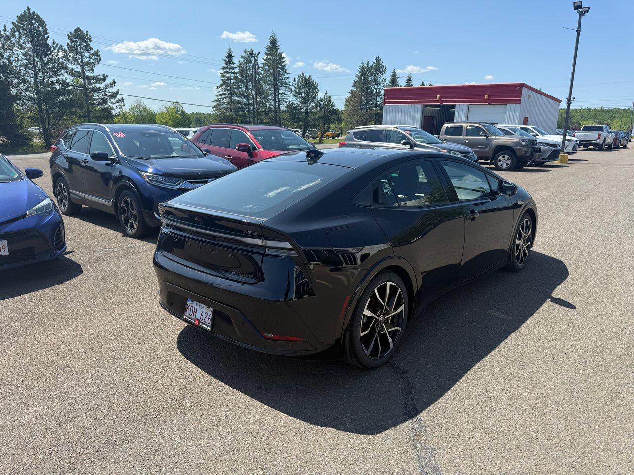 2023 Toyota Prius Prime XSE Premium Photo4