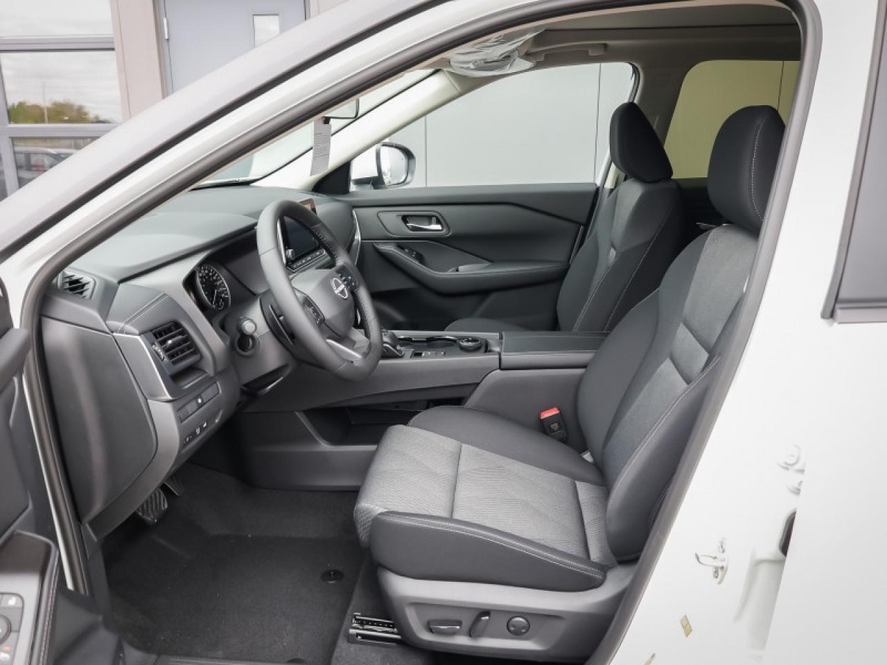 2025 Nissan Rogue SV Moonroof  - Moonroof -  Power Liftgate Photo